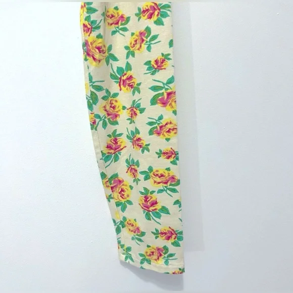 Mango Long Sleeve Floral Crop Top with Twist Knot - Picture 6 of 9